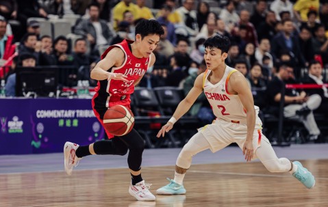 爱游戏入口-赛地聚焦——CBA季后赛今晨热度飙升，武汉三镇绝杀压哨，引发热议，轮换策略成焦点的简单介绍