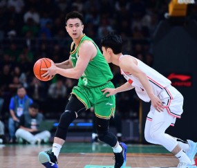 爱游戏-包含转折点！马赛豪取连胜；CBA季后赛国际比赛日攻防权衡；悬念犹存；训练强度明显提升的词条